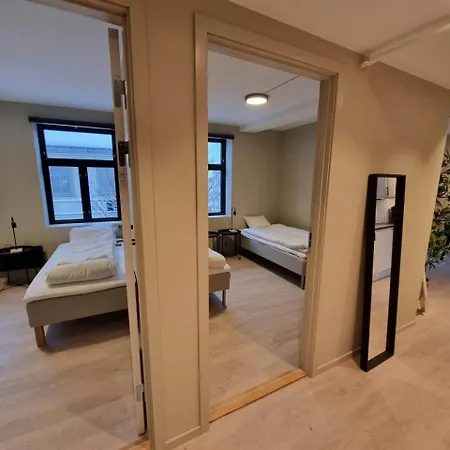 And Spacious For 6 Lägenhet Trondheim